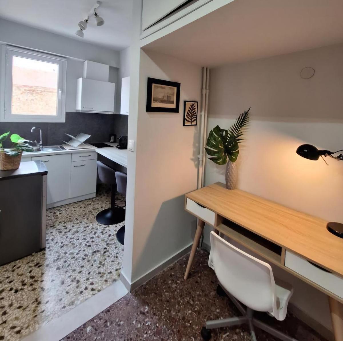 Stylish And Central Apt Near Acropolis - Avdi Square Athènes Extérieur photo